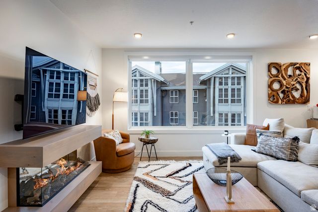 1293 LOWELL AVE #A403, Park City, UT 84060