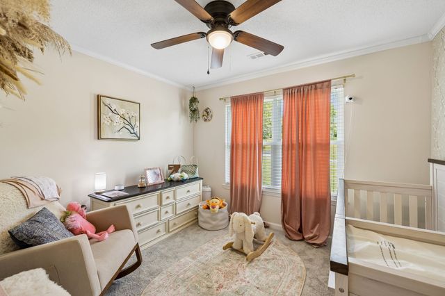 412 Lake Cir, Columbia, TN 38401