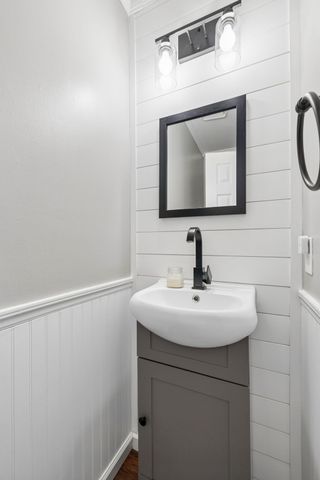 412 Lake Cir, Columbia, TN 38401