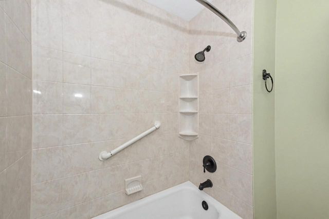 1993 Rambling Rose ROAD, Waukesha, WI 53186