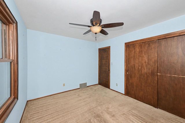 1993 Rambling Rose ROAD, Waukesha, WI 53186