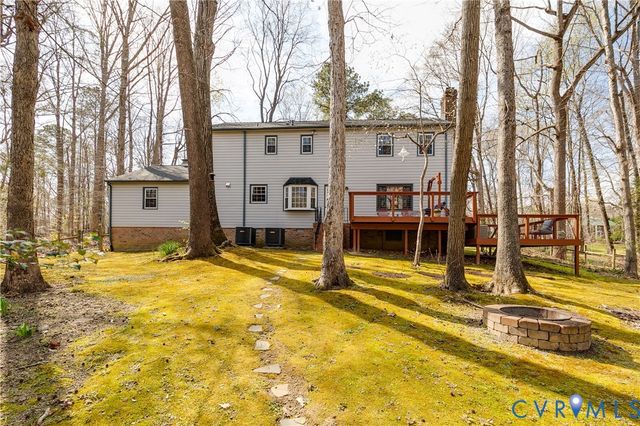 9536 Williamsville Rd, Hanover, VA 23116