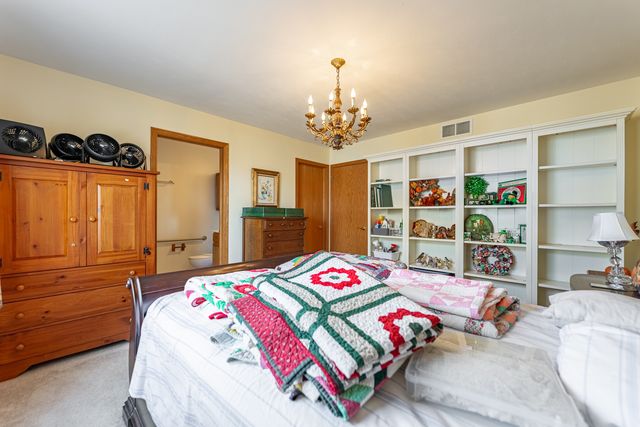 2155 Derby Lane, Belvidere, IL 61008