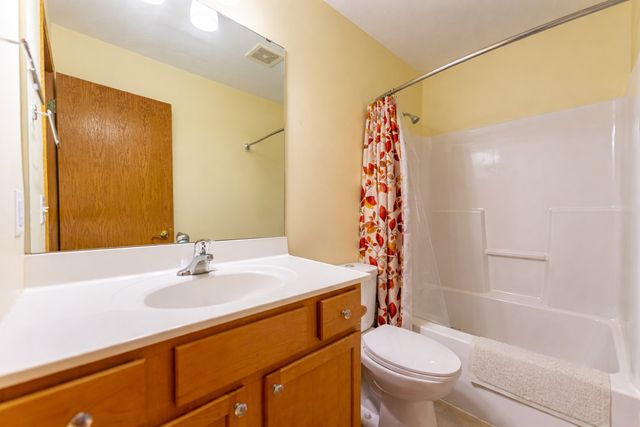 2155 Derby Lane, Belvidere, IL 61008