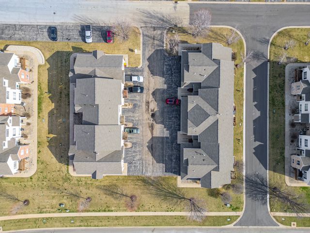 2155 Derby Lane, Belvidere, IL 61008