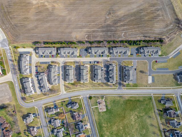 2155 Derby Lane, Belvidere, IL 61008