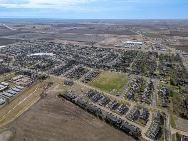 2155 Derby Lane, Belvidere, IL 61008