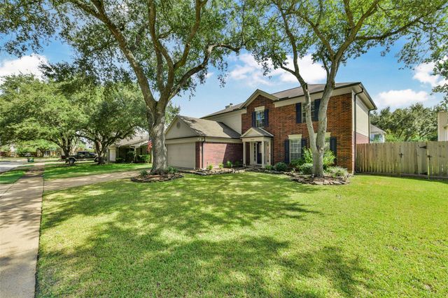 3905 Spring Circle Drive W, Pearland, TX 77584