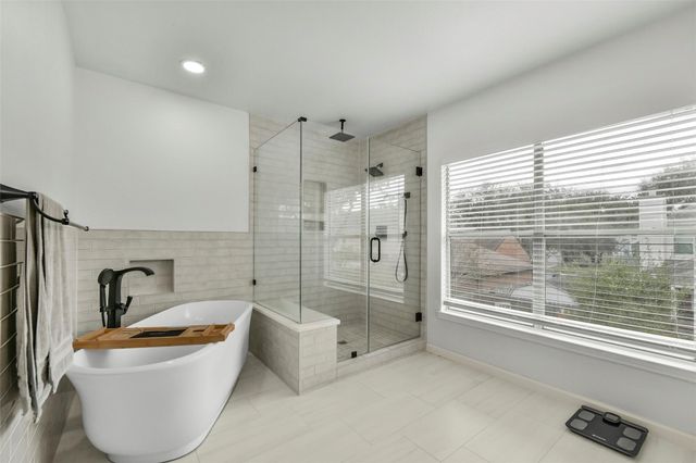 3905 Spring Circle Drive W, Pearland, TX 77584