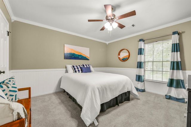 3905 Spring Circle Drive W, Pearland, TX 77584