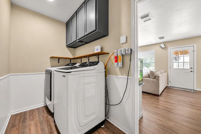 3905 Spring Circle Drive W, Pearland, TX 77584