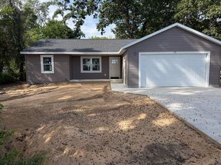 77 N Michigan Street, Egelston Twp, MI 49442