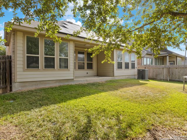 209 Fernwood, Schertz, TX 78108