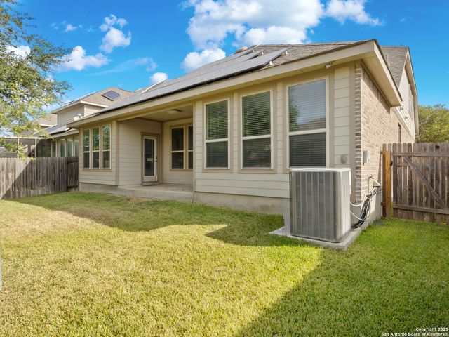 209 Fernwood, Schertz, TX 78108