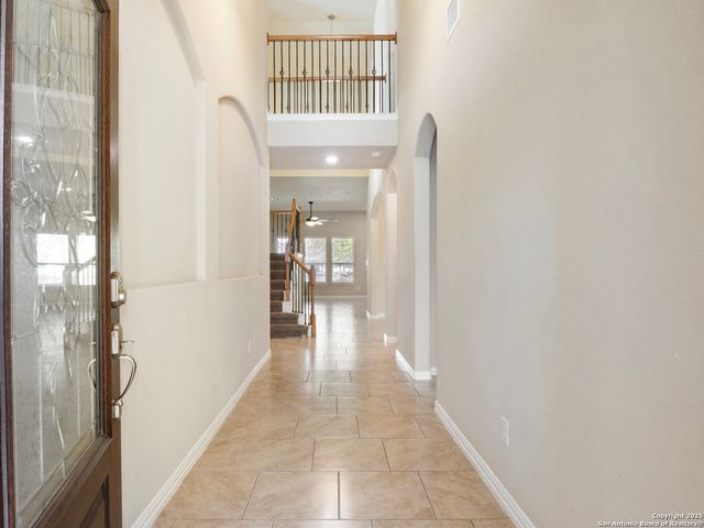 209 Fernwood, Schertz, TX 78108
