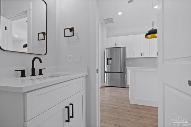 1003 N D St, Pensacola, FL 32501