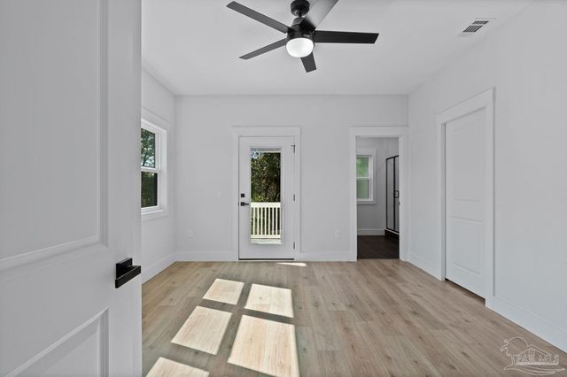 1003 N D St, Pensacola, FL 32501