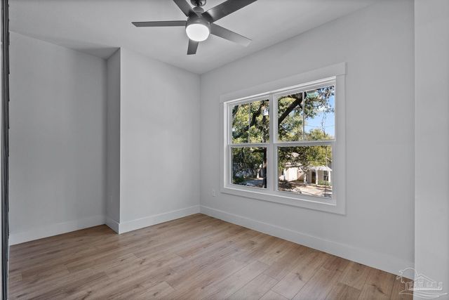 1003 N D St, Pensacola, FL 32501