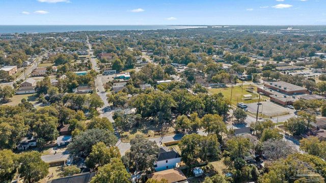 1003 N D St, Pensacola, FL 32501