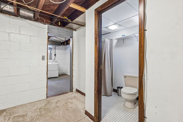 1065 GRANDVIEW AVENUE, Bridgeville, PA 15017