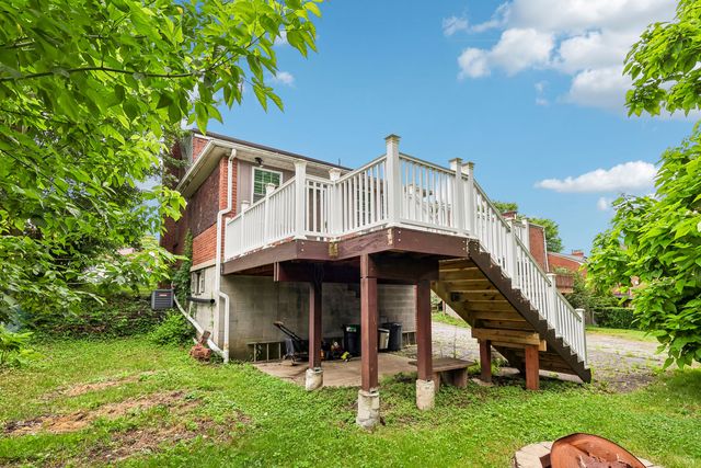 1065 GRANDVIEW AVENUE, Bridgeville, PA 15017