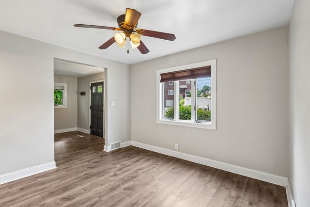 1065 GRANDVIEW AVENUE, Bridgeville, PA 15017