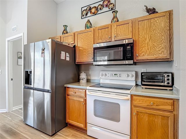 232 CENTER OAK CIRCLE, Spring Hill, FL 34609