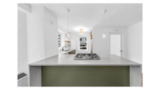 411 E 53rd St Apt 14B, New York City, NY 10022