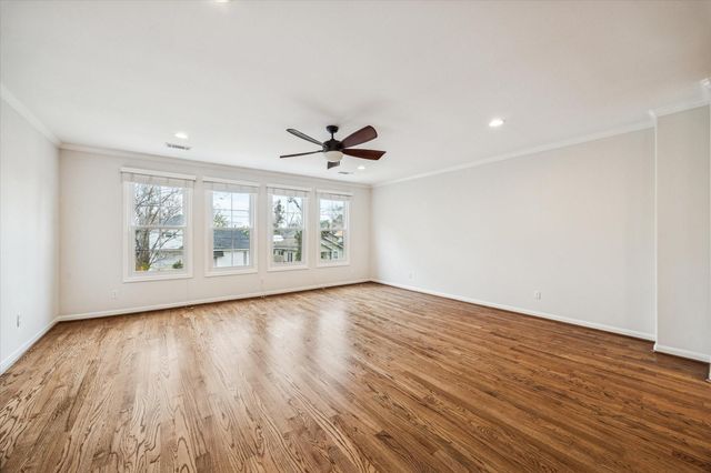 1135 Louise Street, Houston, TX 77009