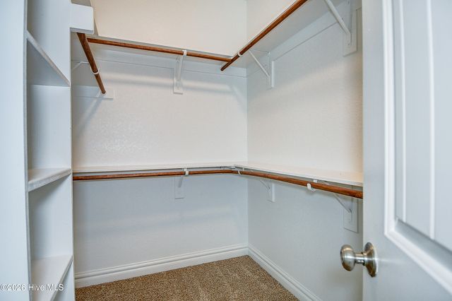 102 Armstead Court, Moyock, NC 27958