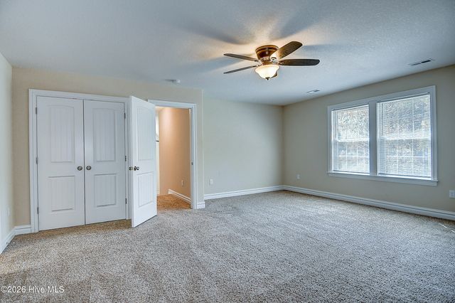 102 Armstead Court, Moyock, NC 27958