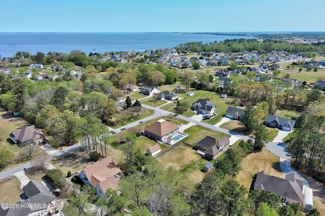 102 Armstead Court, Moyock, NC 27958