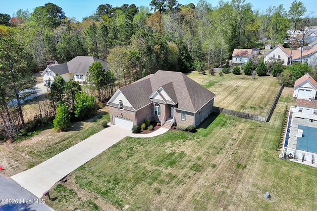 102 Armstead Court, Moyock, NC 27958