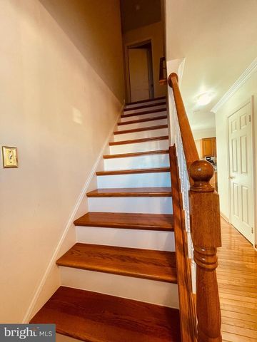 404 NAVAHO DR, Frederick, MD 21701