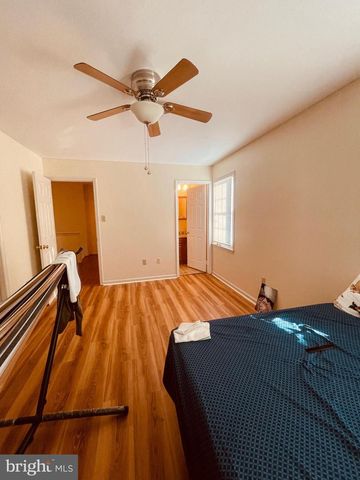 404 NAVAHO DR, Frederick, MD 21701