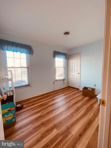 404 NAVAHO DR, Frederick, MD 21701