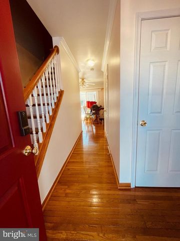 404 NAVAHO DR, Frederick, MD 21701