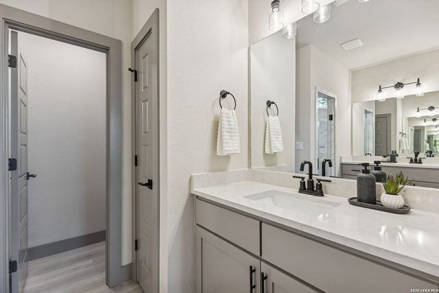 1513 Redwood, Fischer, TX 78623