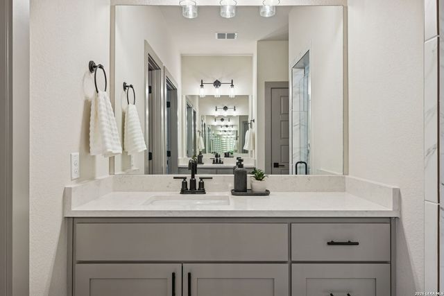 1513 Redwood, Fischer, TX 78623