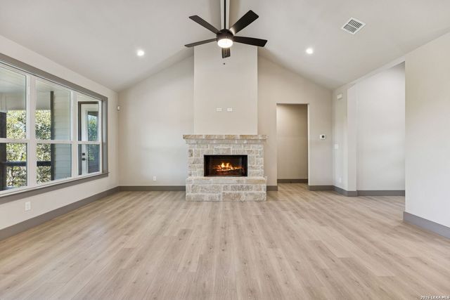 1513 Redwood, Fischer, TX 78623