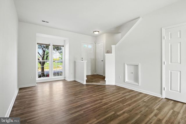 20943 COLECROFT SQ, Ashburn, VA 20147