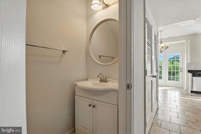 20943 COLECROFT SQ, Ashburn, VA 20147