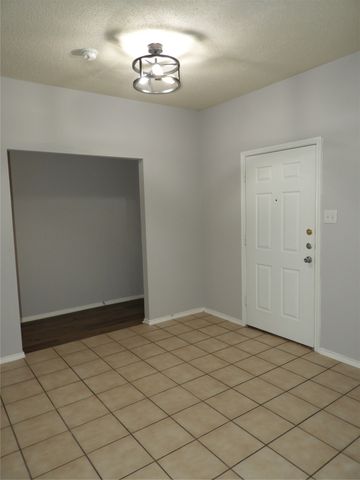 2016 Clinton Drive, Mckinney, TX 75072