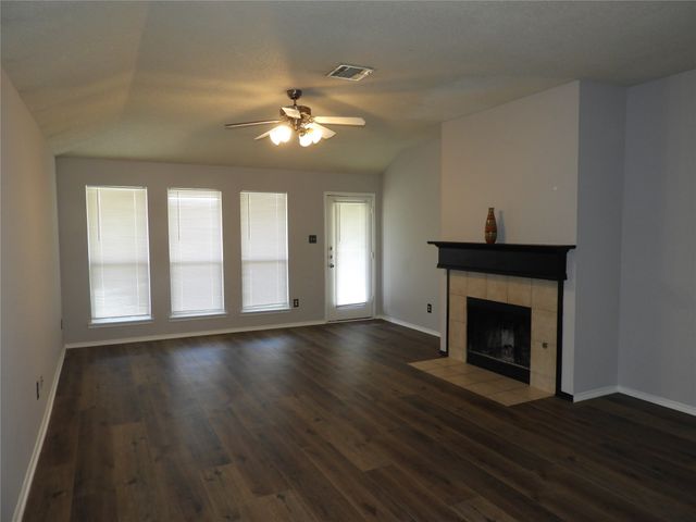 2016 Clinton Drive, Mckinney, TX 75072