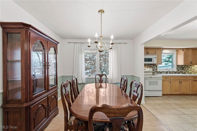 1490 Garfield Avenue, Brunswick, OH 44212