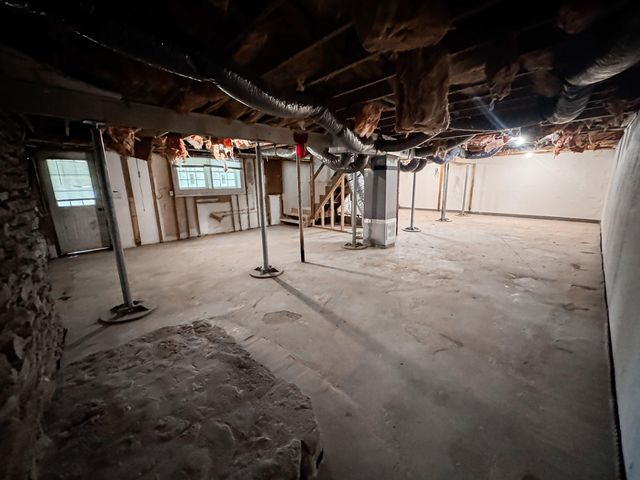 62 Oakland Lane, Harrodsburg, KY 40330