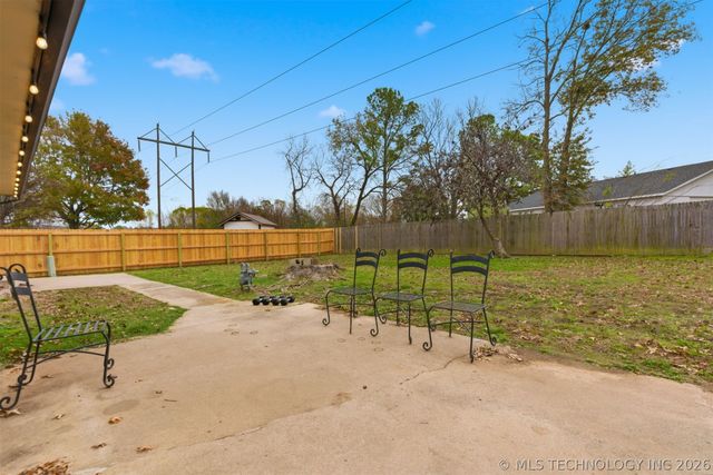 7004 E 93rd Street, Tulsa, OK 74133