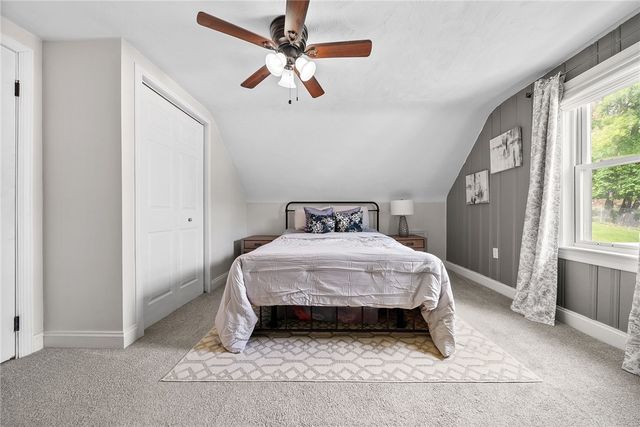 528 Glenrock Dr, Bethel Park, PA 15102