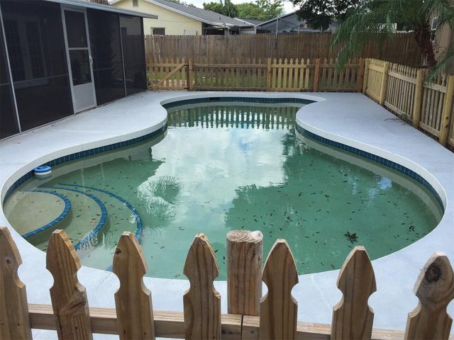 6910 FRIENDSHIP LANE, Sarasota, FL 34241