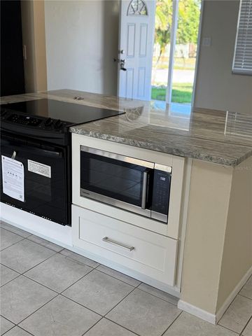 6910 FRIENDSHIP LANE, Sarasota, FL 34241